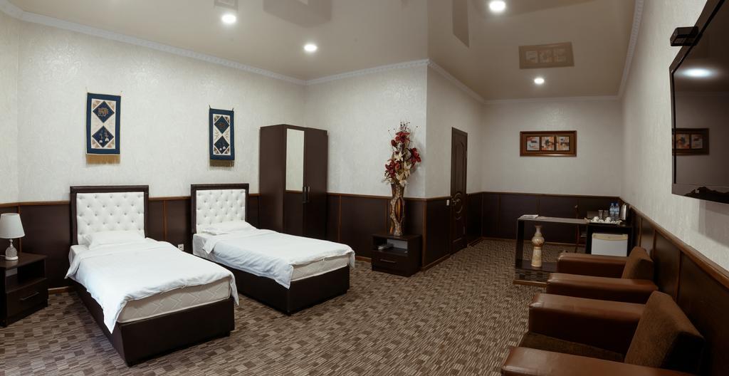 Grand Hotel Bishkek Exterior foto